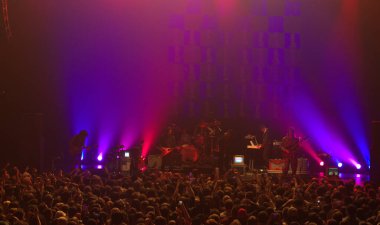Julian Casablancas New York 'taki Hammerstein Balo Salonu' nda konser verdi.