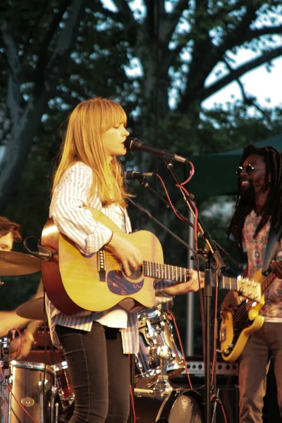 Lucy Rose Concert Rumsey Playfield New York — Stock Photo, Image