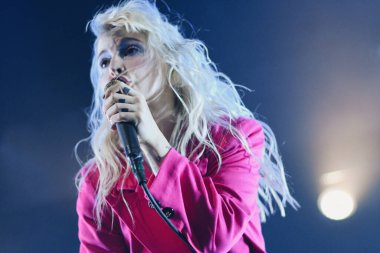 Brooklyn 'deki Barclays Center' dan Paramore konserinde