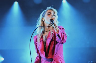 Brooklyn 'deki Barclays Center' dan Paramore konserinde