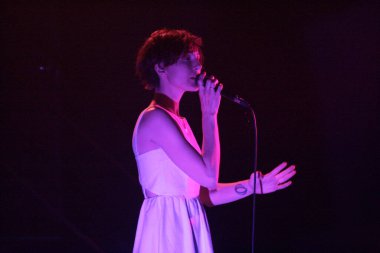 Polica, Williamsburg Music Hall 'da konser verdi