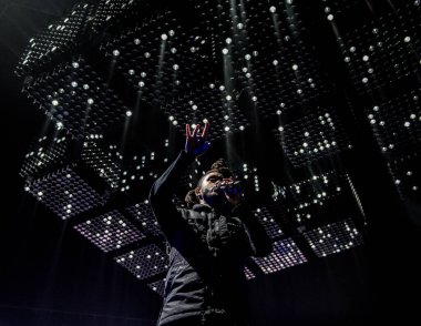 The Weeknd, New York 'taki Madison Square Garden' da konser veriyor.