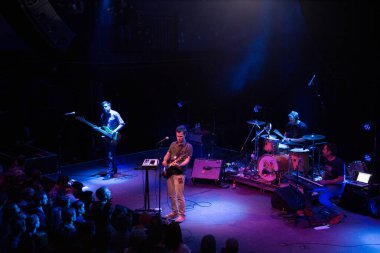 Parçalanma Planı, Washington 'daki 9: 30 Kulübü' nde konser verdi.