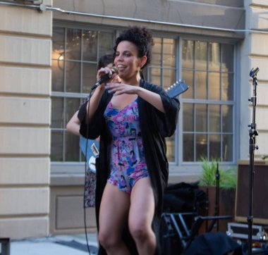 Xenia Rubinos Brooklyn 'de konser verdi
