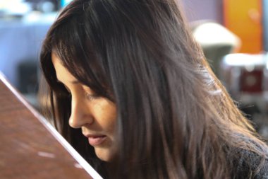 TT - Theresa Wayman Brooklyn 'de bir seans çekiyor