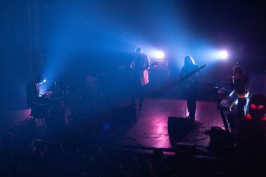 New York 'taki Webster Hall' da konserde