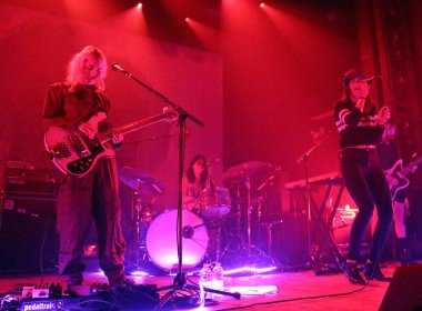 Warpaint, New York Webster Hall 'da konserde