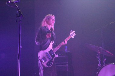 Warpaint, New York Webster Hall 'da konserde