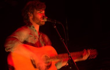Vance Joy, New York Webster Hall 'da konser verdi