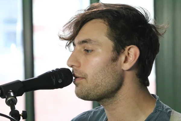 stock image Yoke Lore - Adrian Galvin films a session in Brooklyn