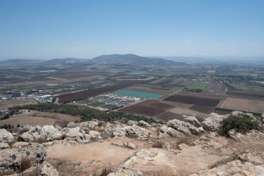 İsrail, Nasıra 'daki Precipice Dağı' ndan Aşağı Celile manzarası. Yüksek kalite fotoğraf