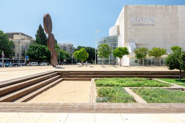 Tel Aviv, İsrail - 12 Ağustos 2022: Habima Meydanı, Tel Aviv. Yüksek kalite fotoğraf