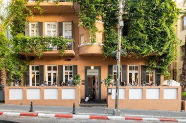 Tel Aviv, İsrail - 8 Ağustos 2022 Tel Aviv 'in göbeğindeki Montefiore Oteli. Yüksek kalite fotoğraf