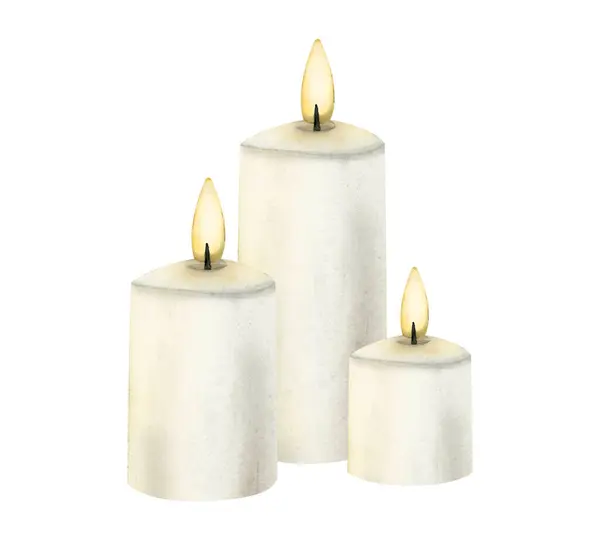 三支白色圣诞蜡烛 附有火焰水彩画 以简约实用的风格制作新年贺卡 — 图库照片