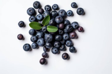 Yabanmersini, böğürtlen, taze lezzetli meyve. Yüksek kaliteli fotoğraf.