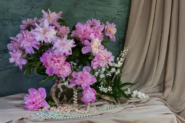 kompozisyon, hassas, bahar, pembe şakayıklar