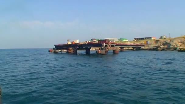 Camera Slowly Approaches Pier Snake Island Black Sea Ukraine — Stock Video