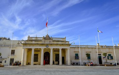 Valletta, Malta, 28 Şubat 2020. Valletta City 'deki Grandmaster Sarayı Avlusu.