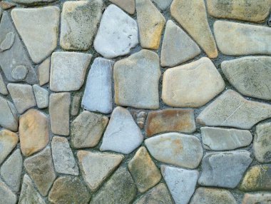 Taş ustalığı geçmişi. Taş duvar. Taş temel cephesi.