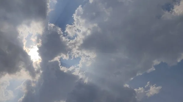 Die Schönen Weißen Wolken Vor Blauem Himmel Naturwetter — Stockfoto