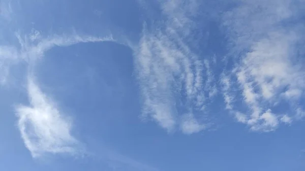 Bellissimo Cielo Nuvole — Foto Stock
