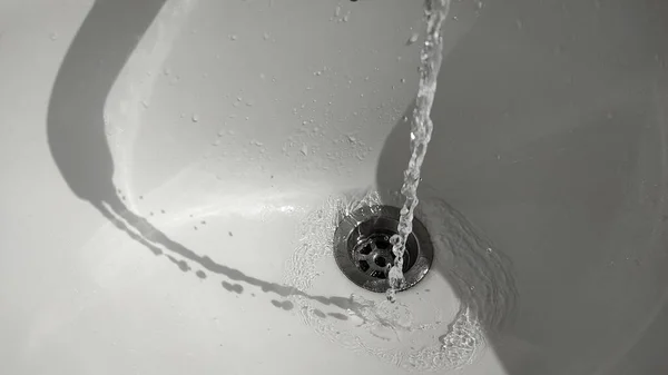 Водопроводный Кран Воде — стоковое фото