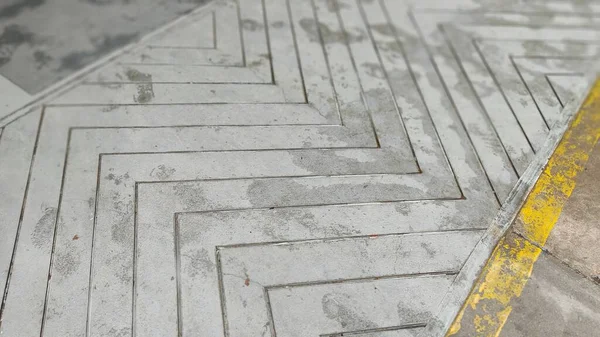 Scale Cemento Con Strisce Sulla Strada — Foto Stock