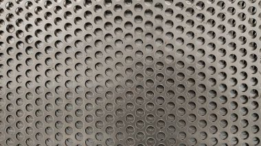 metal doku, arka plan