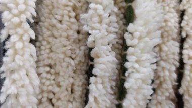 Markette beyaz pirinç