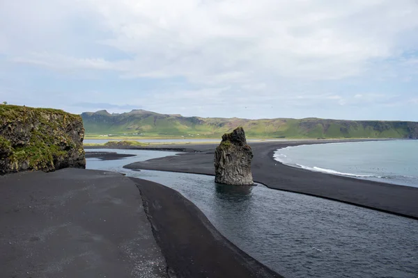 Obrovské Hory Řeky Islandu Skalní Formací — Stock fotografie