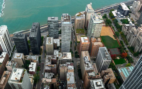 Chicago Şehir Merkezinin Yüksek Binaların Michigan Gölü Nün Hava Manzarası — Stok fotoğraf