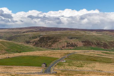 İngiltere 'deki Yorkshire Dales Ulusal Parkı' ndaki ulusal parkın güzel manzarası.