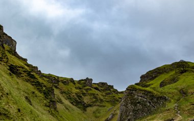 İzlanda dağının güzel manzarası