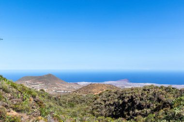 Tenerife dağlarının manzarası