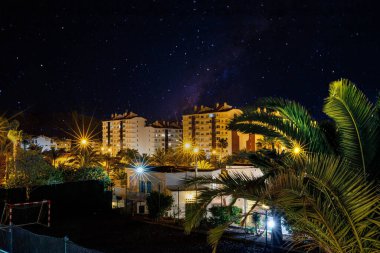 Mısır 'da yıldızlı gece şehri