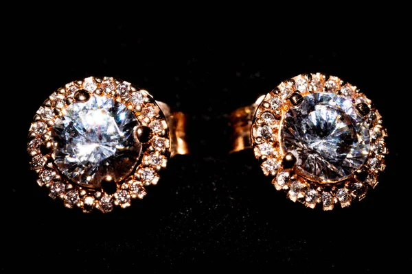 Diamentowy Pierścień Diamentami — Zdjęcie stockowe
