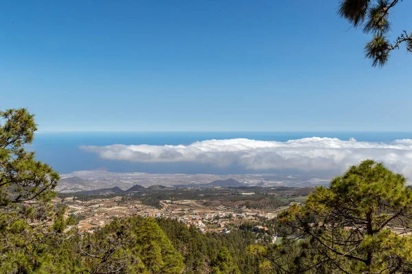 ゴメラ島からラ ゴメラ島への眺め — ストック写真