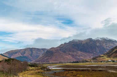 Dağların güzel manzarası