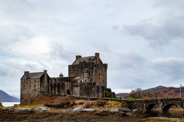 İskoçya 'nın kuzeyinde güzel bir şato manzarası, Birleşik Devletler