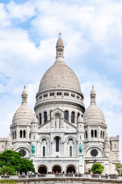 Paris 'teki Montmartre' daki kutsal kalbin katedrali.