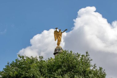 Barselona 'daki kralın heykeli.