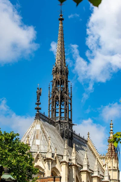 法国巴黎大教堂可在巴黎的贵宾室观看14 19景 — 图库照片