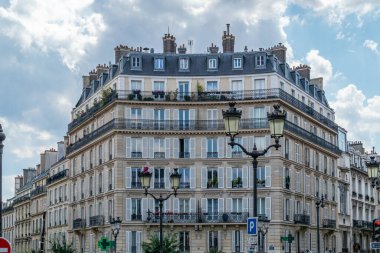 Paris, Fransa, 6 Ağustos, 27. Tipik şehir manzarası. tarihi şehir.