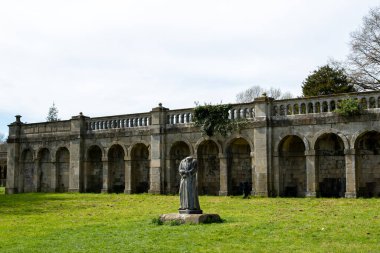 İtalya 'daki Aziz Francis Manastırı' nın manzarası