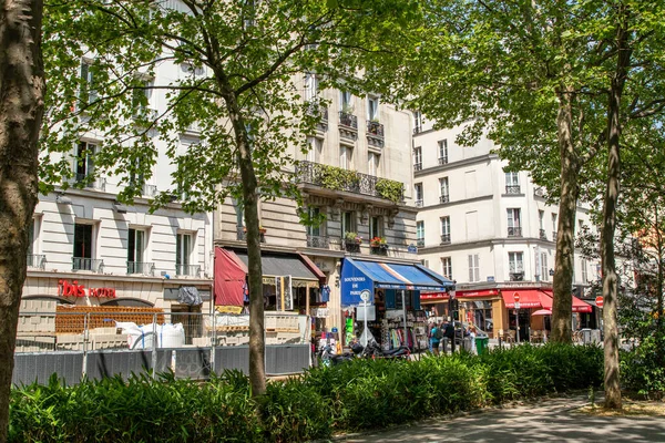 一个风景如画的城市 位于巴黎的卢瓦尔市 — 图库照片