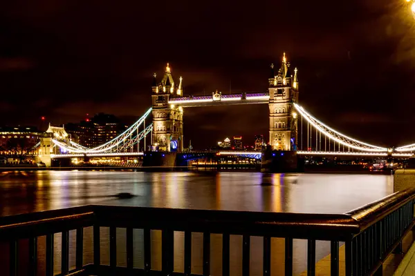 Most Londýně — Stock fotografie