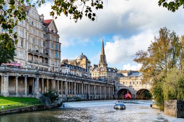 Banyoda banyo, İngiltere