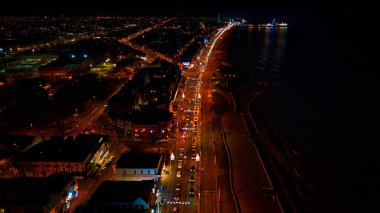 Şehrin gece manzarası