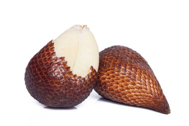 Kırpma yolu ve tam derinlikteki alan ile beyaz arkaplanda izole edilmiş