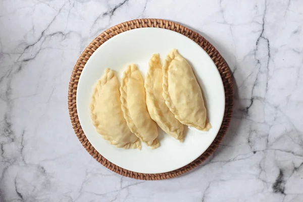 Pastel Goreng Популярне Печиво Індонезії Готові Приготування Сирий Пастель Наповнений — стокове фото